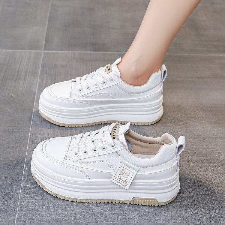 Vulcanized Shoes Small White Shoes Women  Spring and Summer New Platform Sponge Leisure Shoes