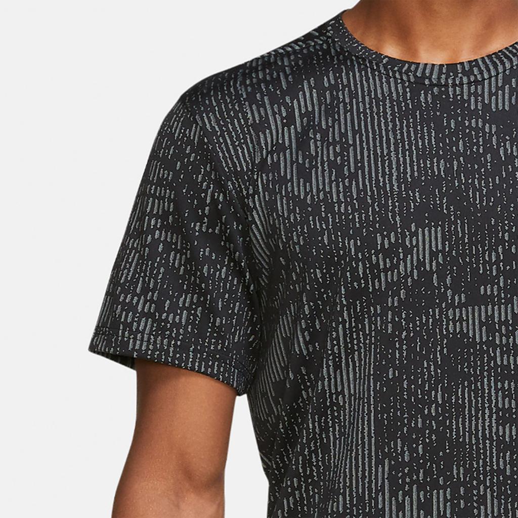 Nike T Shirts Men's Black Crew Neck Moderate Straight Fit CJ4635-010