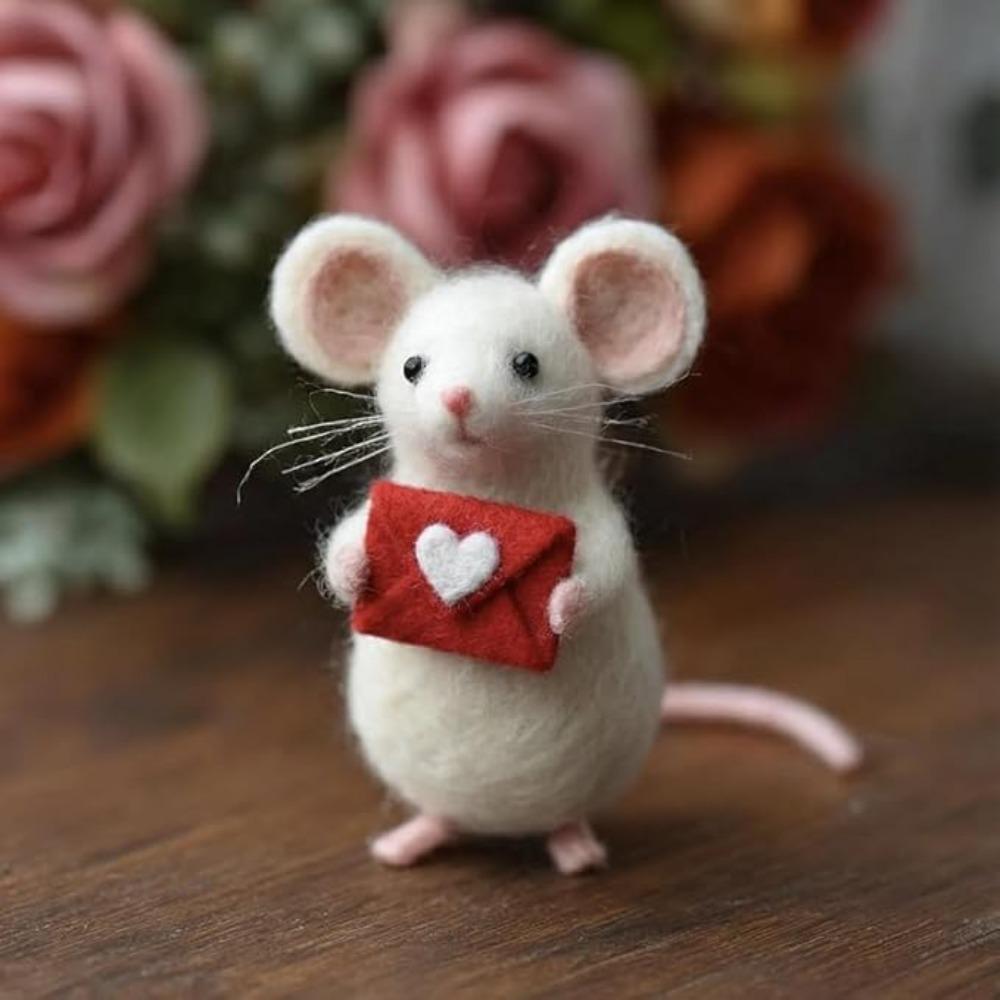 Craft Needle Felting Supply Needle Felted Mouse Handmade Cute Mouse Felt Mice Ornaments Figurine Gifts Mouse Animal Figurine