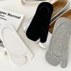 Two-toe Summer Lightweight Boat Socks with Separate Toes, Shallow Opening, Invisible Design, Summer Silicone Anti-slip Cotton Socks