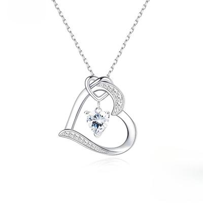 Sterlingsilber Herz Halskette für Damen Weißgold plattiert Herz Anhänger Halskette Schmuck