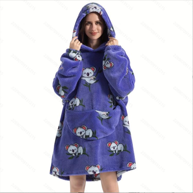 Cozy Autumn/Winter Pumpkin Blanket Sweatshirt: Thick Cotton Velvet Bathrobe for Indoor and Outdoor Warmth
