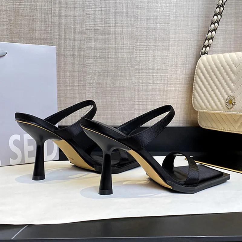 Fashion Sexy Square Toe Black Satin Open Toe Thin High Heeled Sandals Women Summer Luxury Silver Chain Accessories Slide Women Slippers