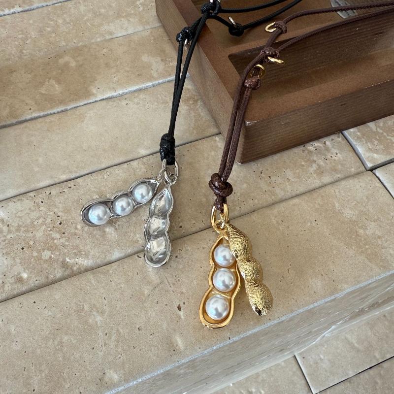 Fashion Exquisite Bean Pod Pearl Pendant Necklace Simple Versatile Long Sweater Chain Pendant Necklace Jewelry Accessories Gifts