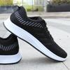 Herrstickade Andningsbara Sneakers Lätta Bekväma Sport Löparskor Snörning Casual Skor för Män Tenisskor Zapatillas Hombre