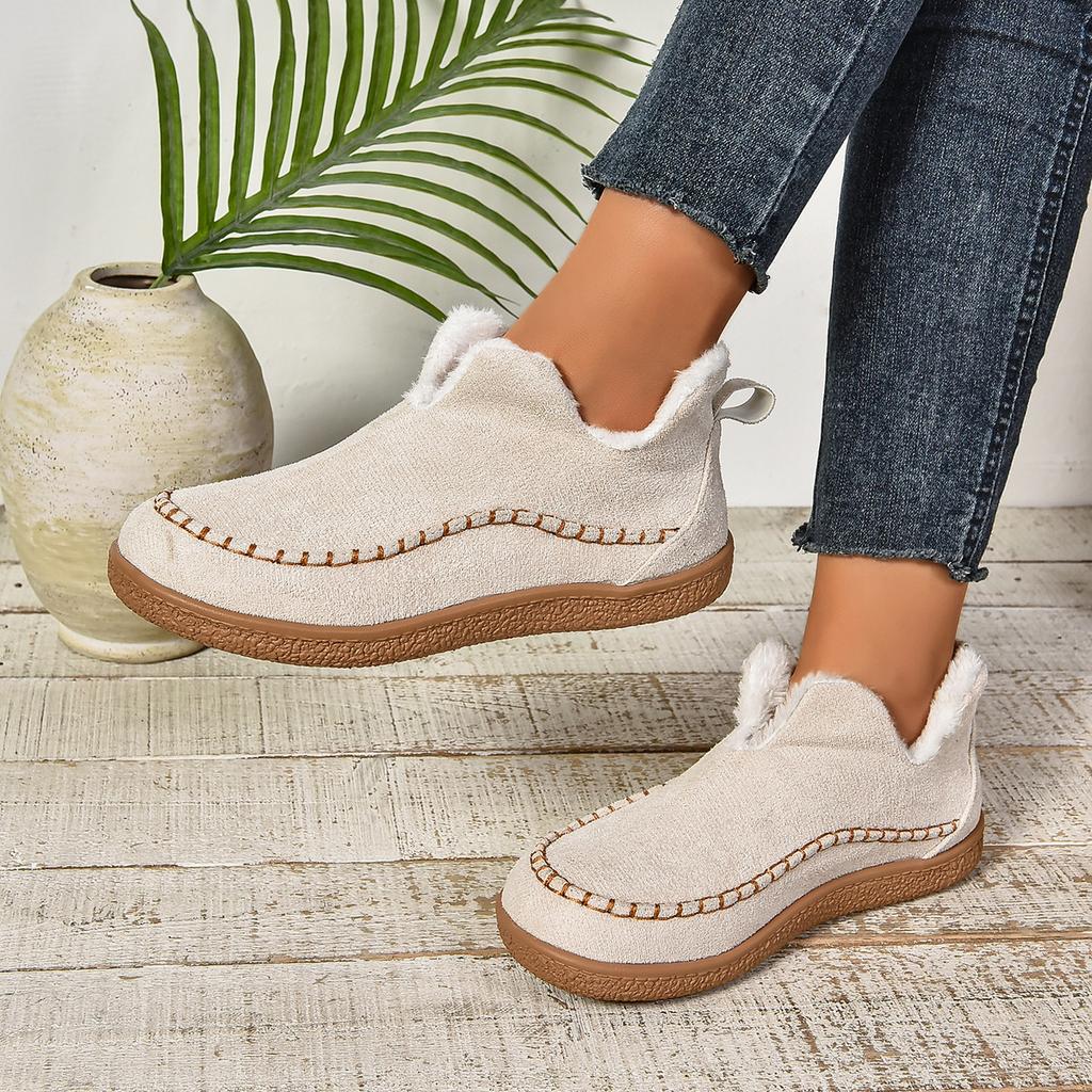 Women's Winter Warm Fleece Lined Short Boots with Rubber Sole, Round Toe, Flat Heel, Casual Slip-On Design for Daily Wear