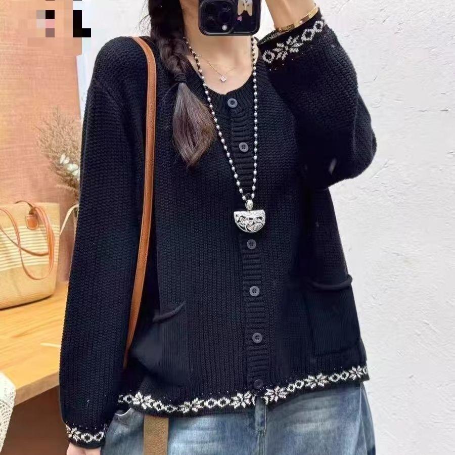 

Осень и зима литературный и ретро стиль свободный круглый вырез контрастный цвет вязаная куртка простой модный зарубежный стиль свитер кардиган с длинным рукавом Average size 55-42 чёрный