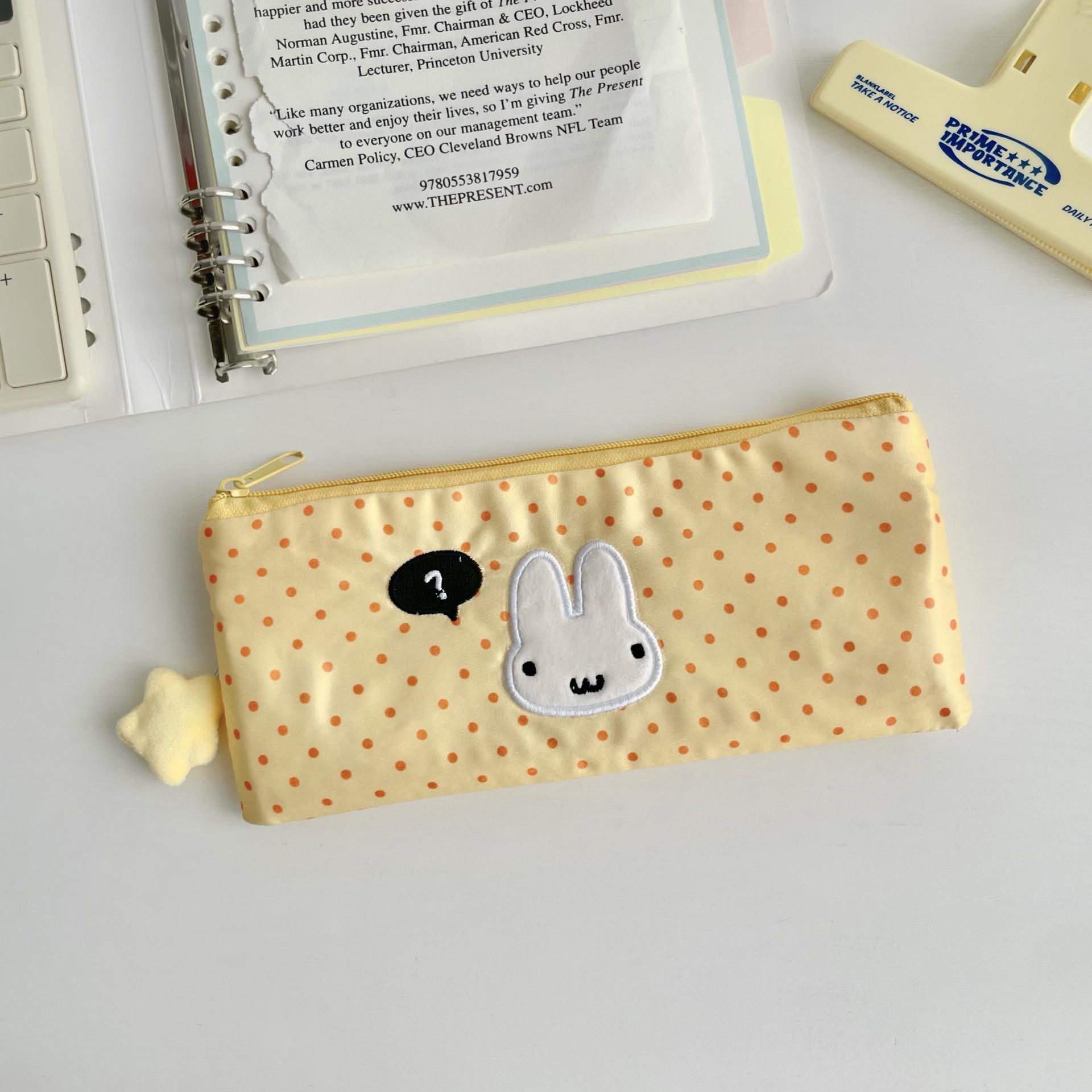 

Повседневный корейский мультяшный пенал для девочки, милый аниме пенал с кроликом, бежево-желтый, сумка для канцелярских принадлежностей, обратно в школу