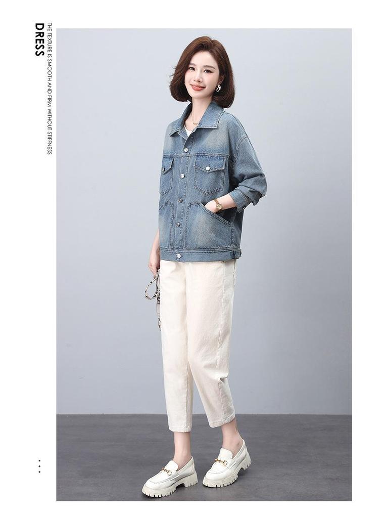 Women's Light Wash Soft Denim Lapel Jacket, Casual Loose Fit, 2024 New Autumn Style.