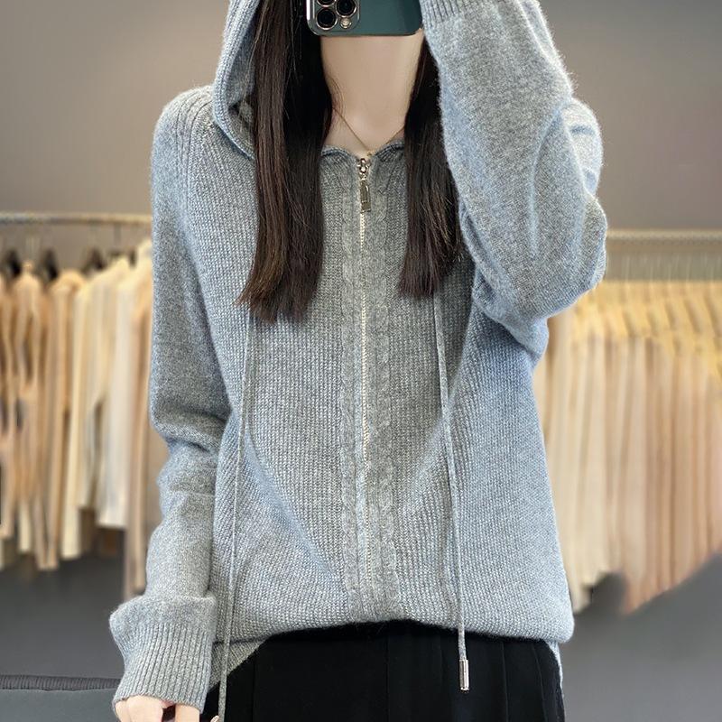New Knitted Jacket Women's Premium 24 Autumn and Winter Fashion Versatile Hooded Zipper Sweater Cardigan