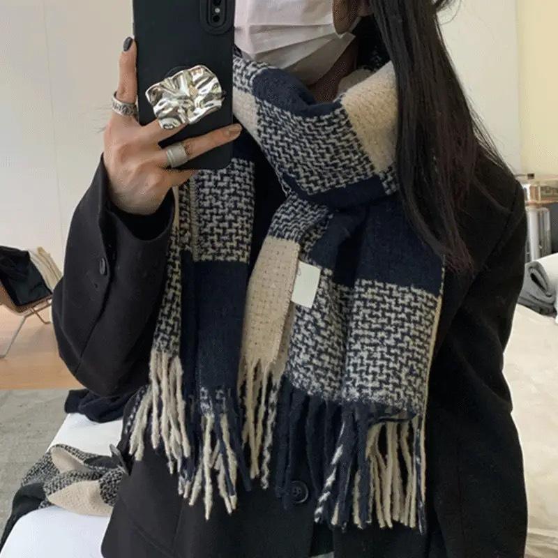 Damen Winter Verdickter Seniorensinn Karierter Schal Neue Weibliche England Retro Koreanische Version Des Warmen Schals