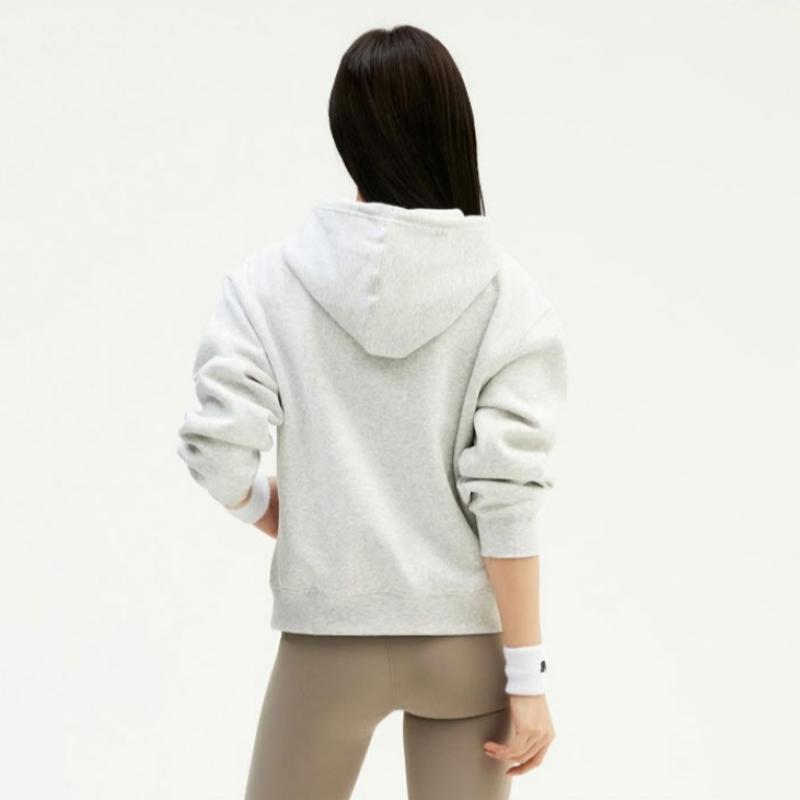 New Balance Hoodie Kqj Nbn0e2S102 15 Women S Small Logo Hoodie  Over Fit