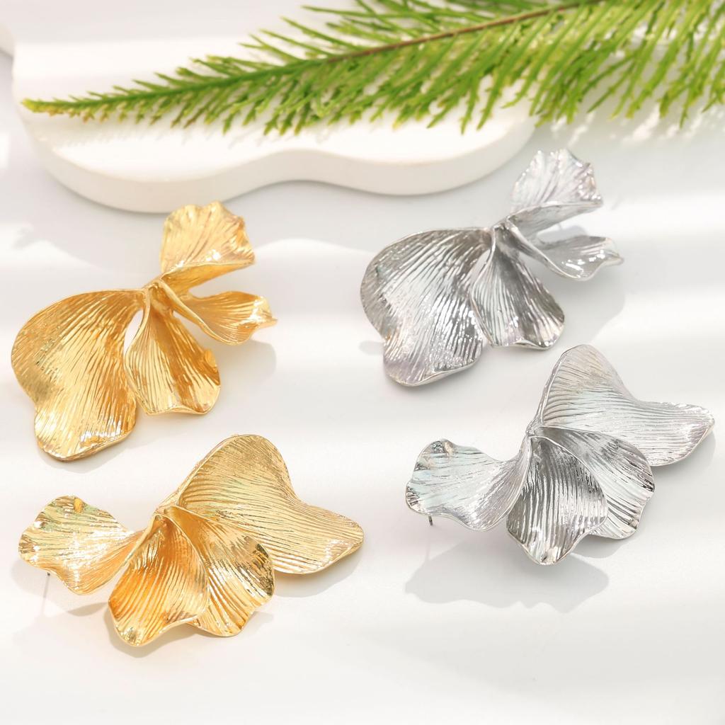 Simple Women's Flower Earrings Personalized Metal Wind Multi-layer Niche Design Stud Earrings Petal Earrings