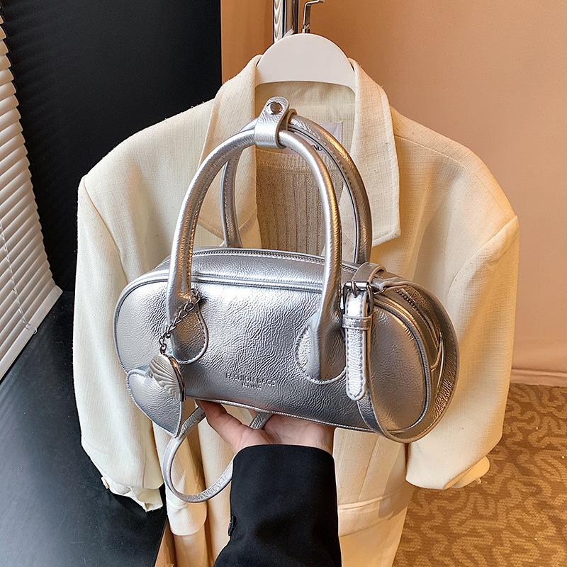 Premium Bag Women's New Summer Versatile Messenger Bag Fashion Portable Pillow Bag