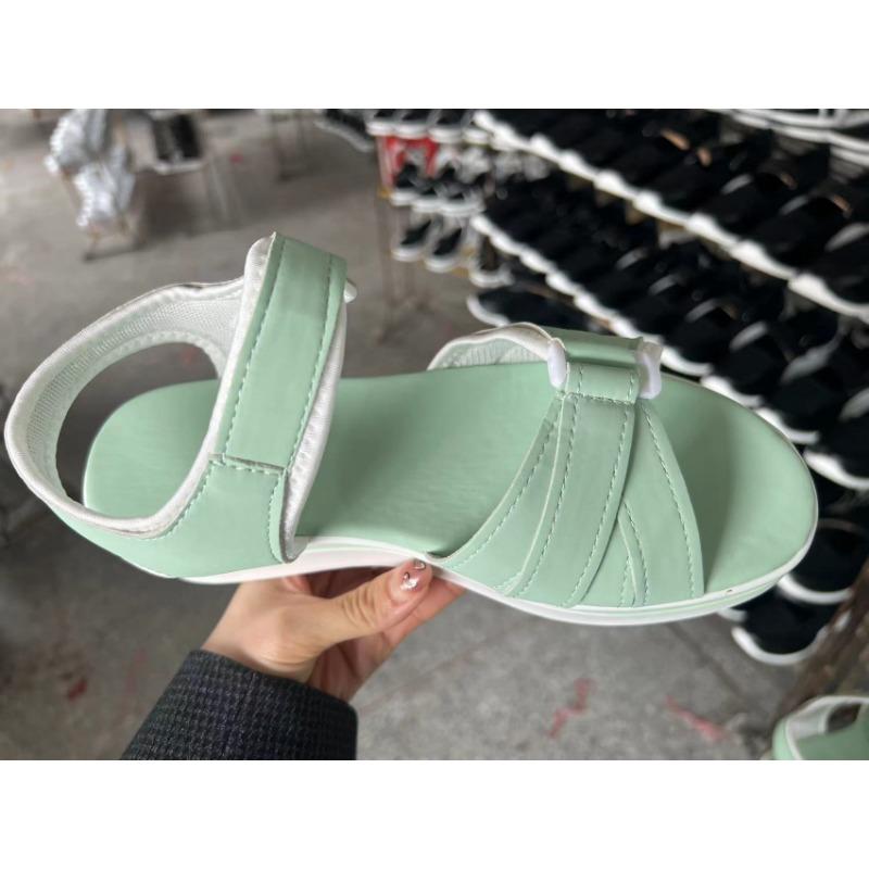 Summer new flat-bottomed thick-soled beach sandals women's light color matching breathable open-toed wedge sandals