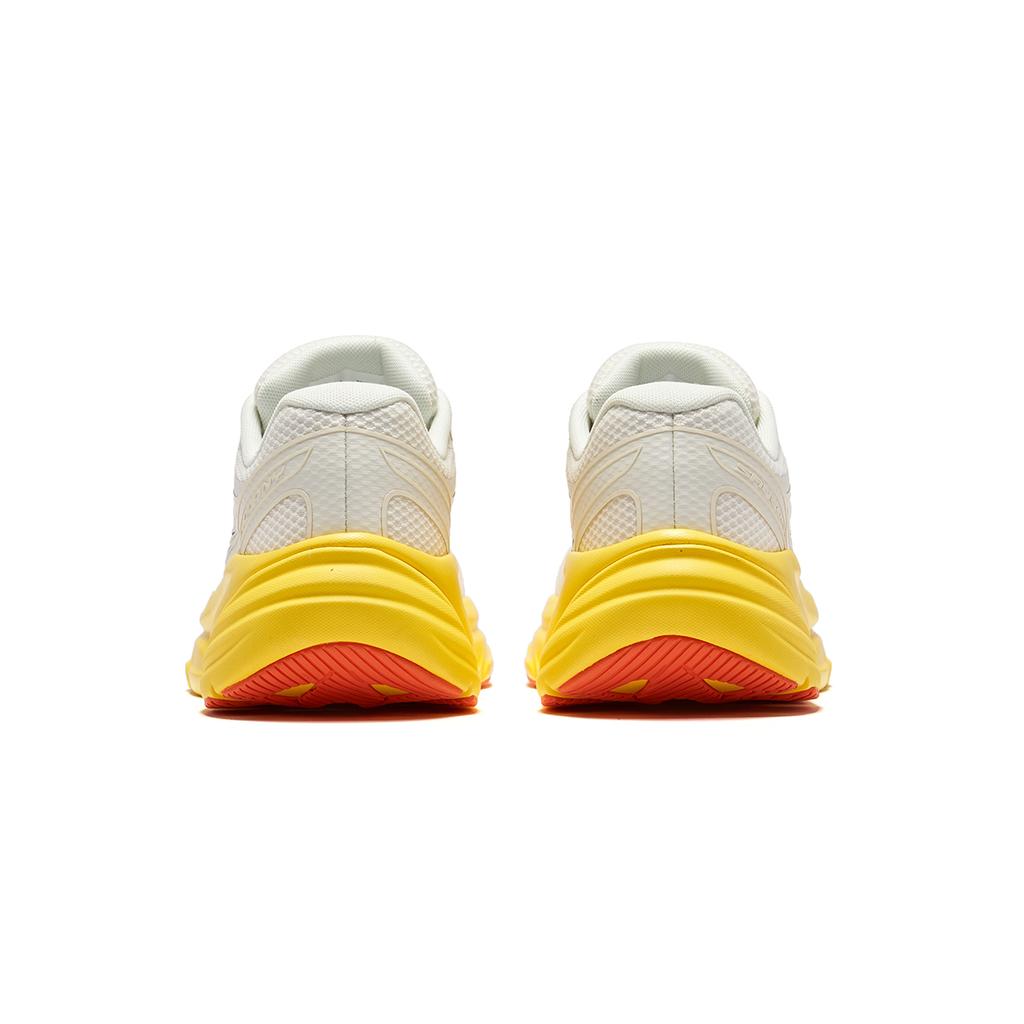 Saucony Guard Amr Fashion Non-Slip Wear-Resistant Low-Top Running Shoes Men Running Shoes Beige Black S28238-3