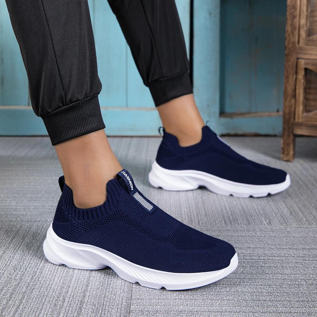 New Casual Shoes Light Outdoor Walking Tenis Shoes Zapatillas Hombre Black Size 38-45 Sneakers Men Shoes Loafers Mesh Breathable