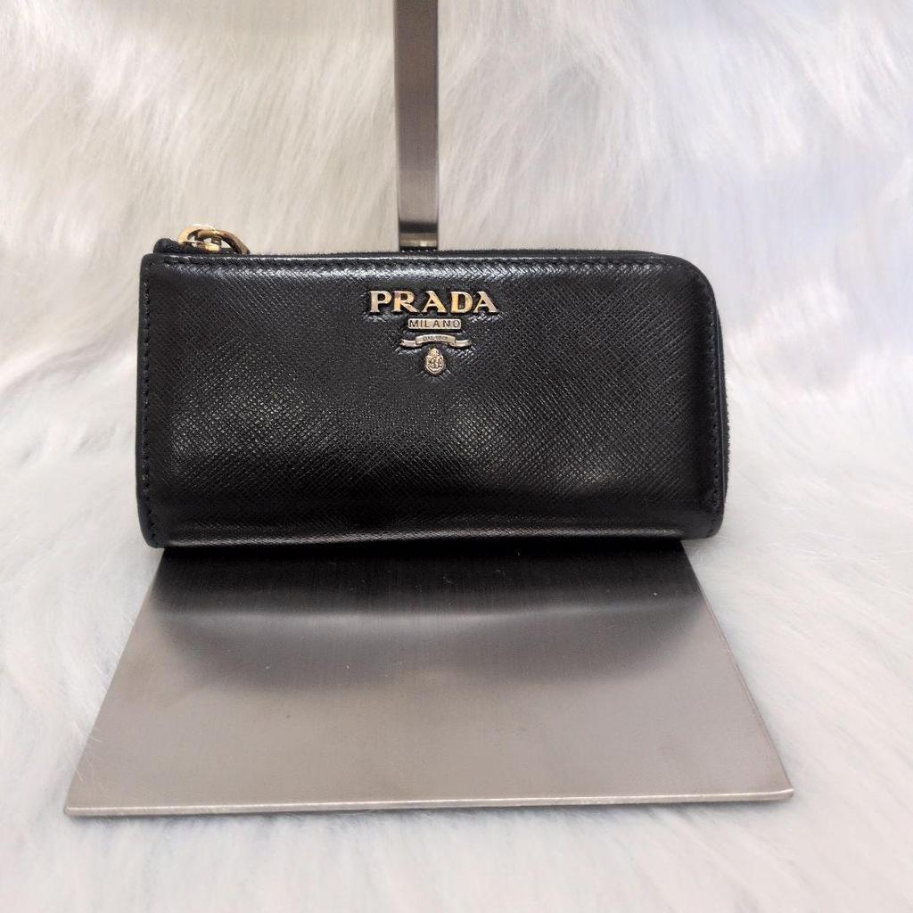 Good conditionPRADA Prada Saffiano coin case coin purse key case