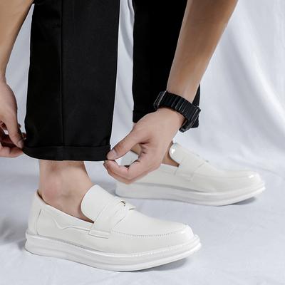 Fashion British Classic Retro Style Small Leather Shoes Men Korean Version of The Wedding Business Solid Color Casual Shoes Driving Shoe