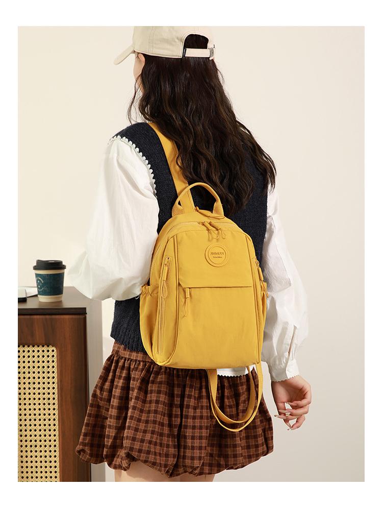 2025 Women's Versatile Lightweight Fashion Backpack for Travel and School