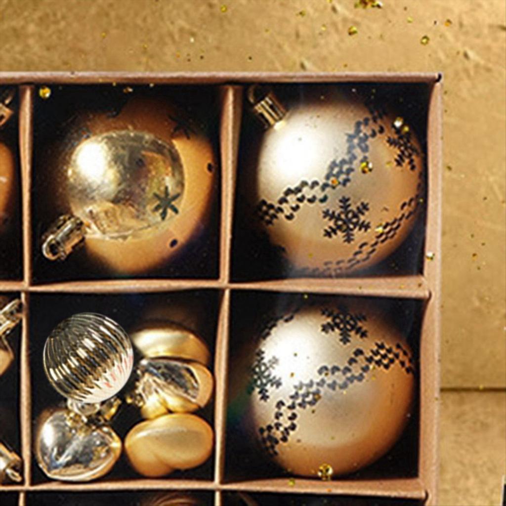2025+ For Family Christmas Decor Set:52 Hanging Ornaments, Plastic Balls, Five-Pointed Stars, Painted Christmas Tree Pendants