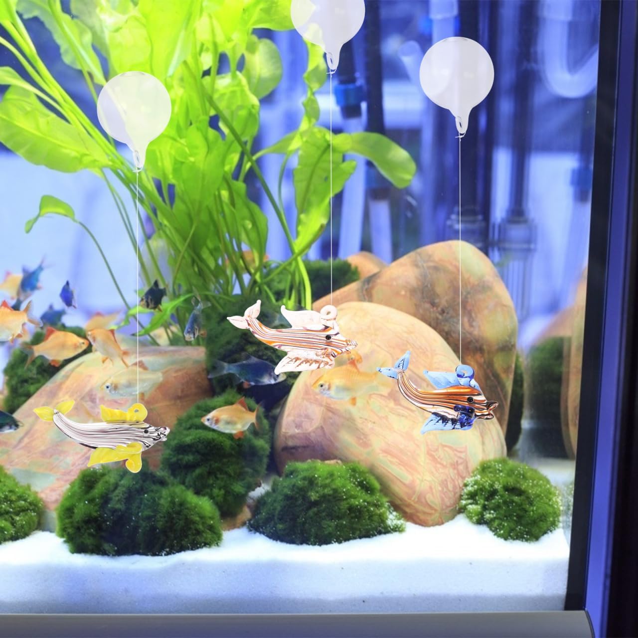 

6Pcs Blown Glass Fish Figurines with Floating Aquarium Balls Decorative Ornaments for Fish Tanks Unique Fish Tank Decor for Home Aquariums