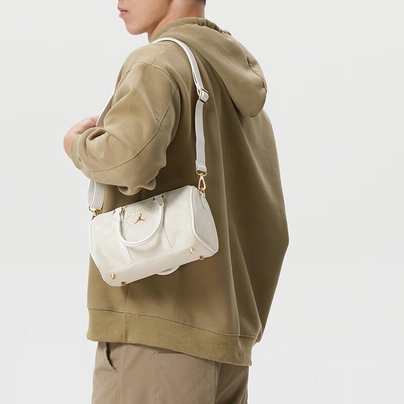 Nike Unisex Everyday Shoulder Bag