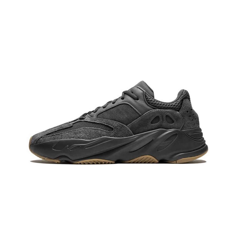 Yeezy 700 Utility Black
