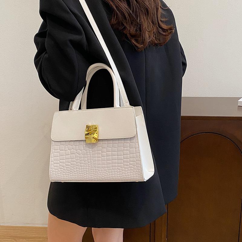 Women's Bag New Fashion Retro Women's Handbag Shoulder Bag Crocodile Pattern Large Capacity Messenger Bag