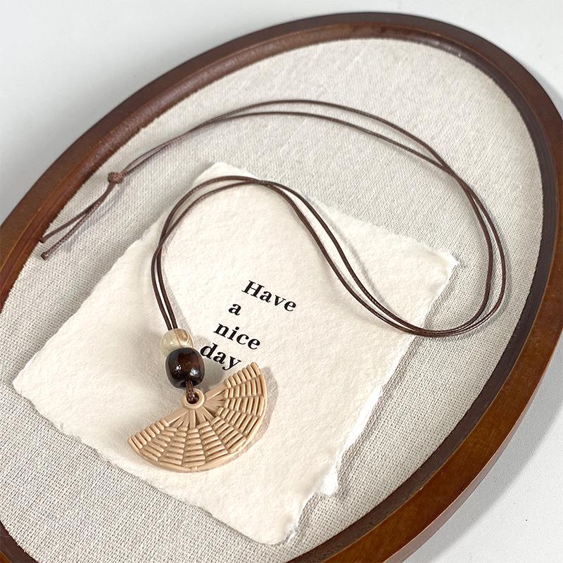 Retro Ethnic Ceramic Wood Necklace: Geometric Fruit Pendant for Women