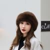 Béret en peluche de couleur unie Chapeau à protection d'oreille duveteux Chapeau de peintre élégant en laine Fille