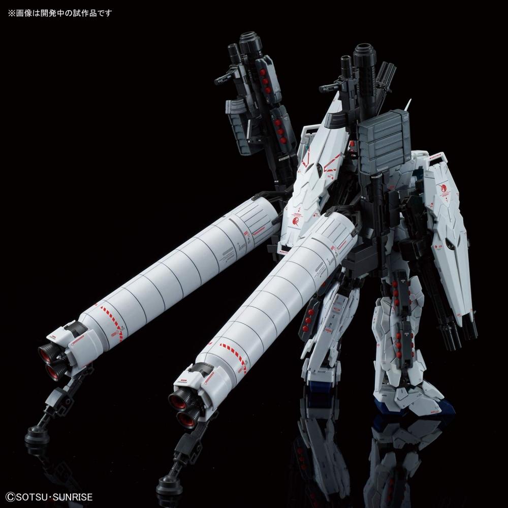RG Mobile Suit Gundam UC Full Armor Unicorn Gundam 1144 scale color-coded plastic model