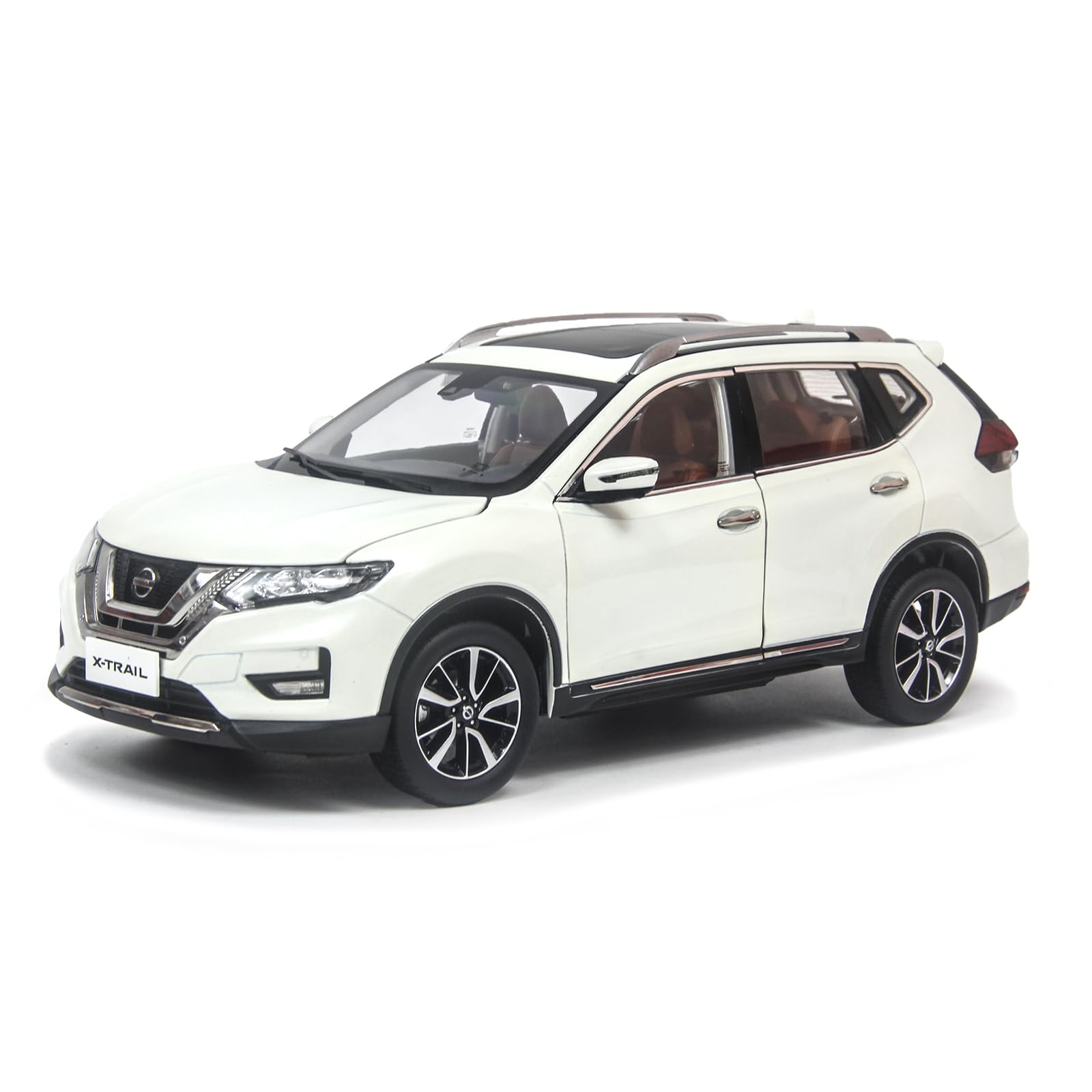 

Масштабная литая модель PAUDI MODEL Nissan X-Trail 2018 1/18. белый