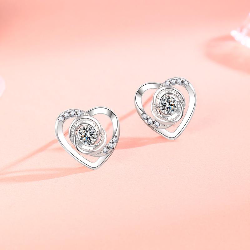Eternal Heart Love Stud Earrings Women's Simple Small Exquisite Earrings Fashion Temperament Ear Jewelry