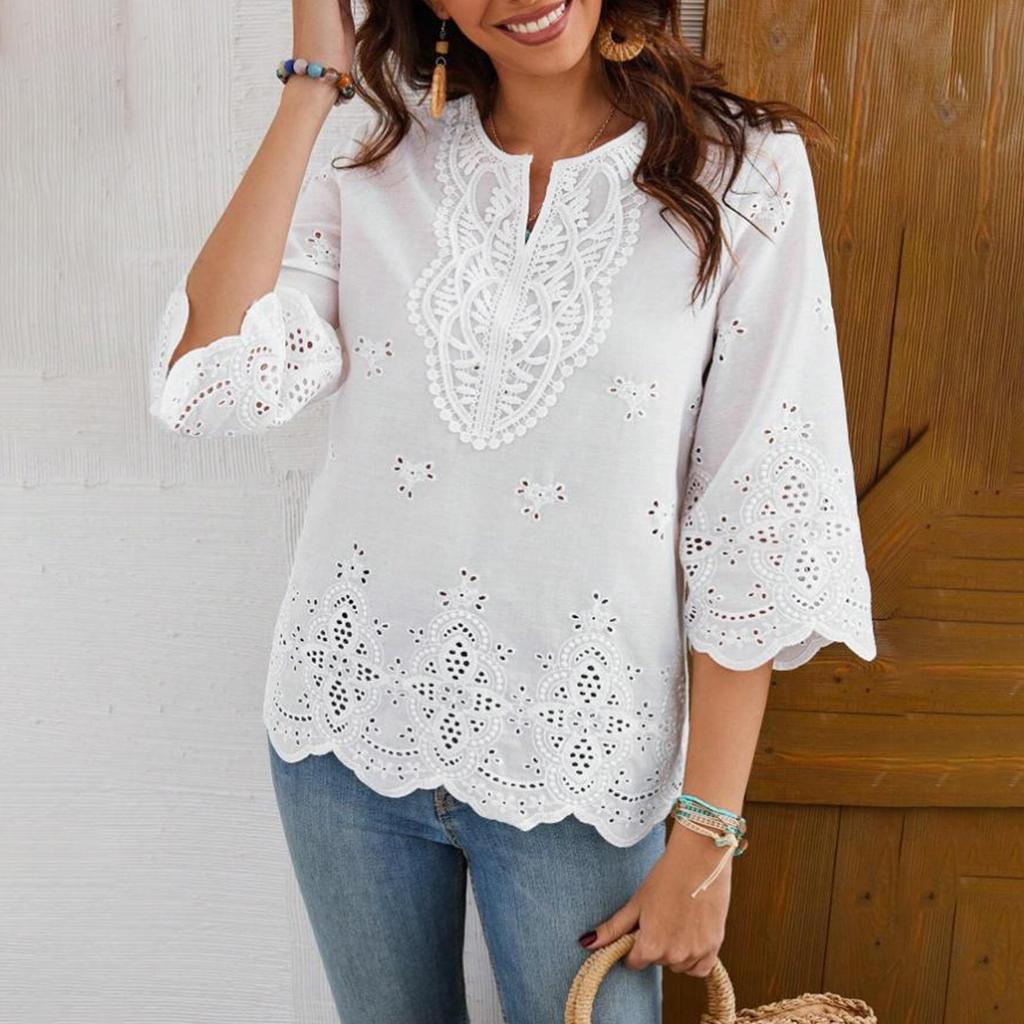 Women's Fashionable And Sexy Lace Trimmed V-neck Spring Three Quarter Sleeve Pullover Shirt