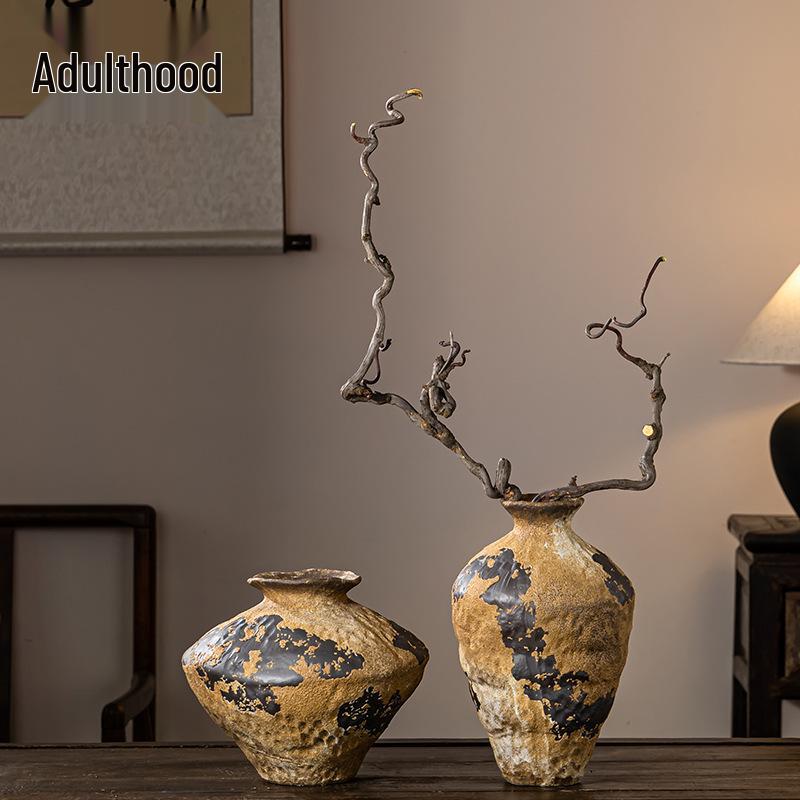 Handmade Retro Distressed Ceramic Vase - Large Coarse Pottery Jar for Flower Arrangements In Bed and Breakfast Hotel