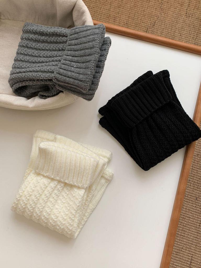Women's Japanese Style Gray Knitted Wool Leg Warmers: Autumn/Winter Yoga Pants Accessories