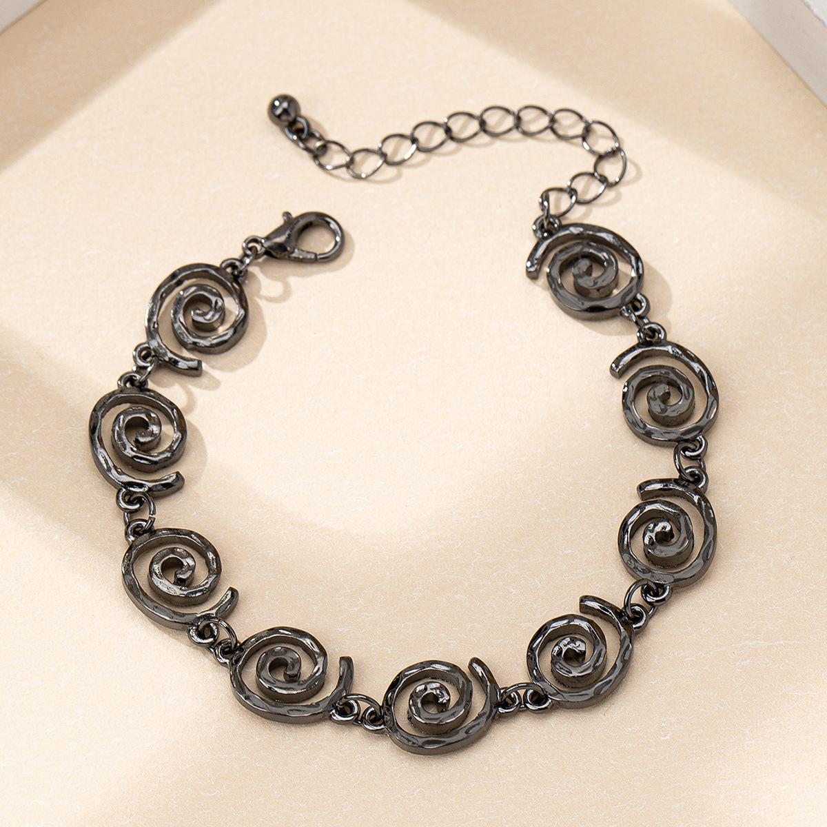 

New Fashion Symbol Bracelet, Elegant Temperament and High-end Accessories Gift
