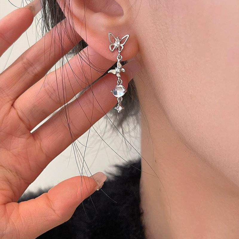 Fashion Moonstone Tassels Earring Hollow Butterfly Crystal Silver Drop Earrings for Women Jewelry Accessories