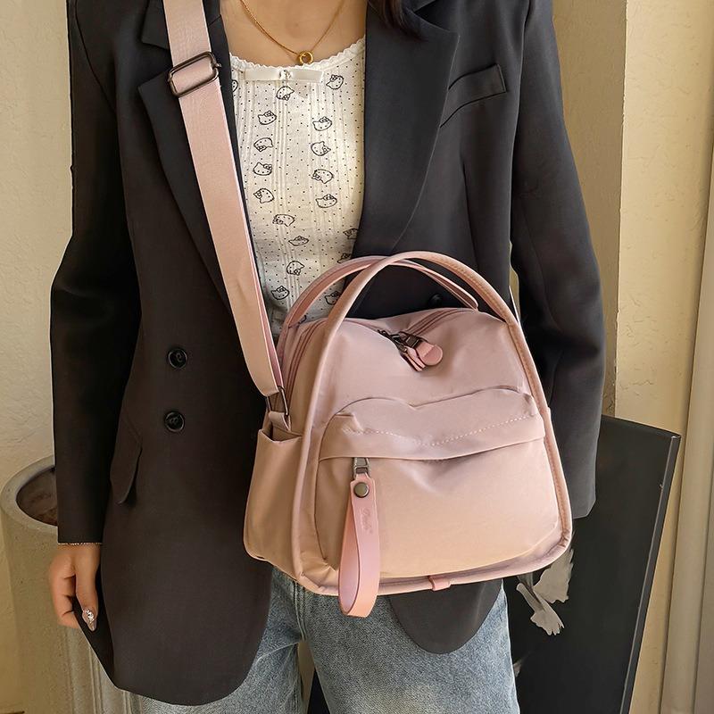 New lightweight casual bag shoulder bag women's hand-held nylon bag fashionable versatile commuter messenger bag