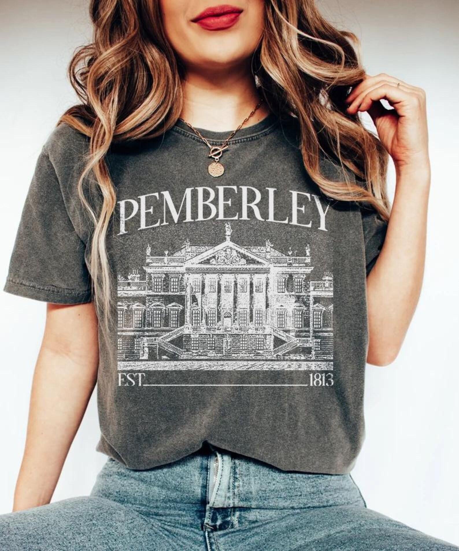 Pemberley - Pride and Prejudice, Unisex t shirt, Jane Austen Shirt, Mr. Darcy and Elizabeth Bennet T Shirt, Light Academia T-Shirt 4XL