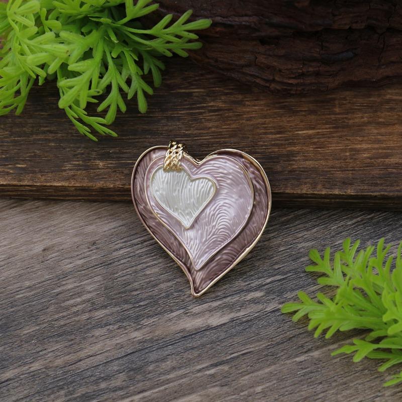 New enamel three-layer love magnetic brooch women's fashion versatile heart-shaped multi-functional badge