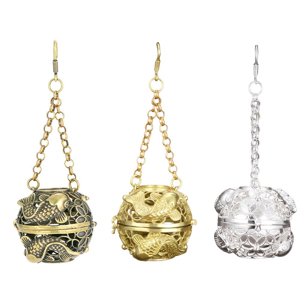 Retro Brass Aromatherapies Sphere With Hollowout Pattern Hanging Incenses Burners Ball Scent Diffuser Car Ornament