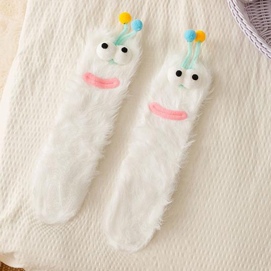 Urocze Puszyste Skarpety Przytulne Ciepłe Miękkie Skarpety z Dużymi Oczami Długowłose Zabawne