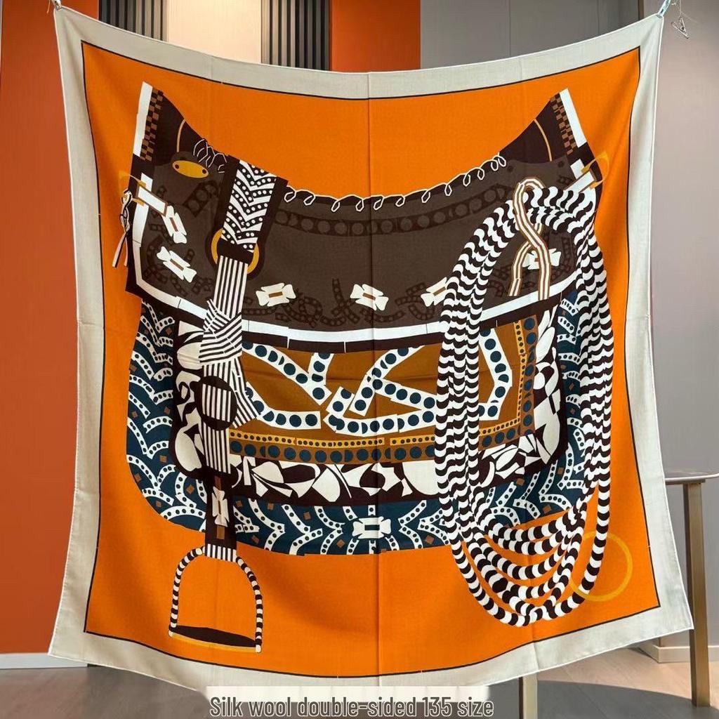 2025 Luxurious Mulberry Silk Square Scarf - Versatile Sunscreen Shawl for Air-Conditioned Rooms