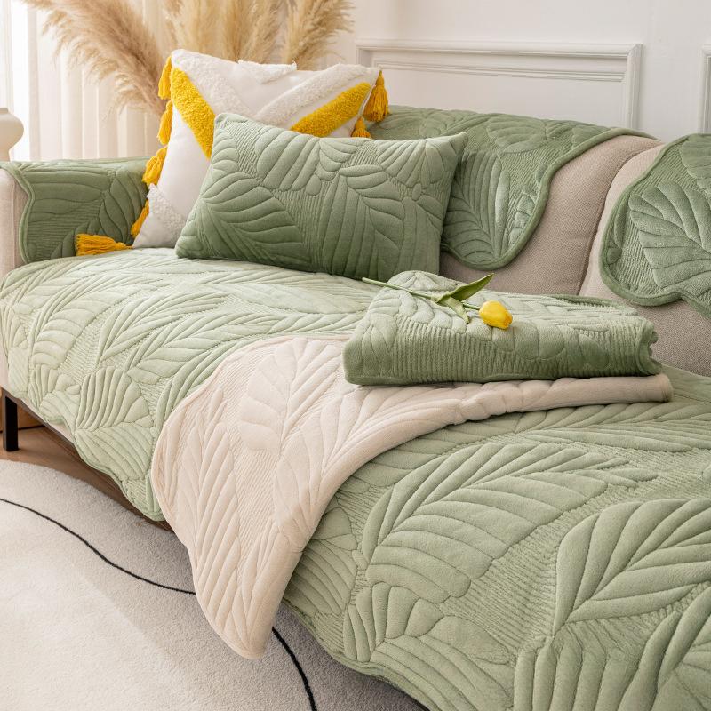 

Simple Modern Winter Plush Sofa Cushion Non-Slip Backrest Armrest Towel Cover for Living Room Comfort 70*70