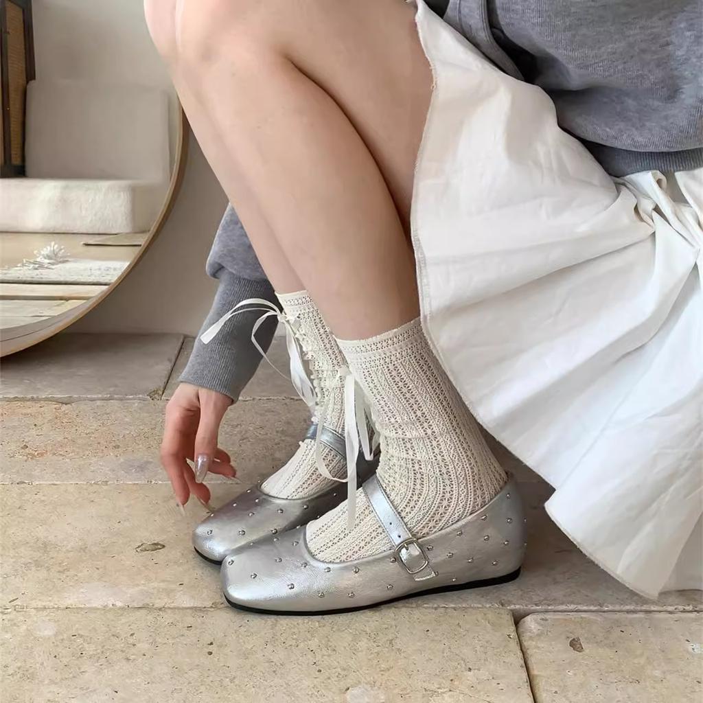 Inner heightening retro gypsy star rivet ballet single shoes women's 2025 spring and autumn one-word buckle with shallow mouth Mary Jane shoes