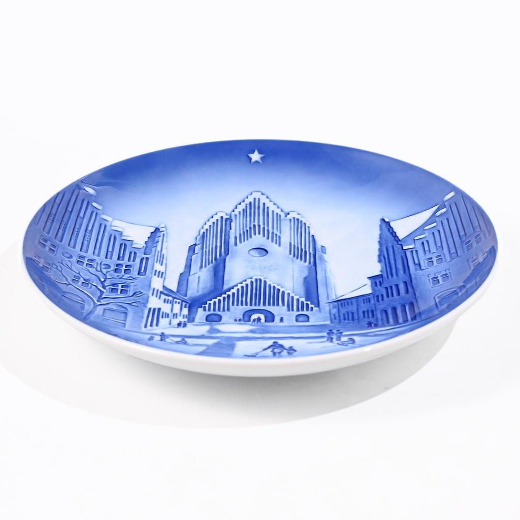 Bing & Groendahl Christmas Plate 2025 Edition [Parallel Import]