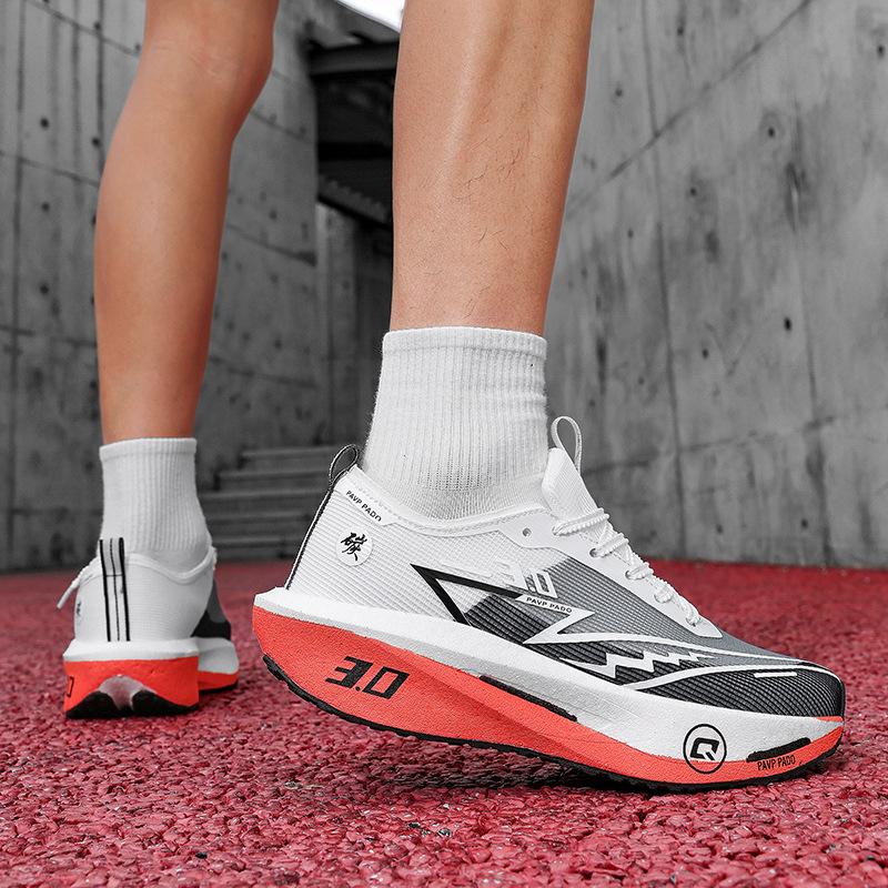New cushioning running shoes men's breathable carbon board sports shoes men's and women's casual shoes