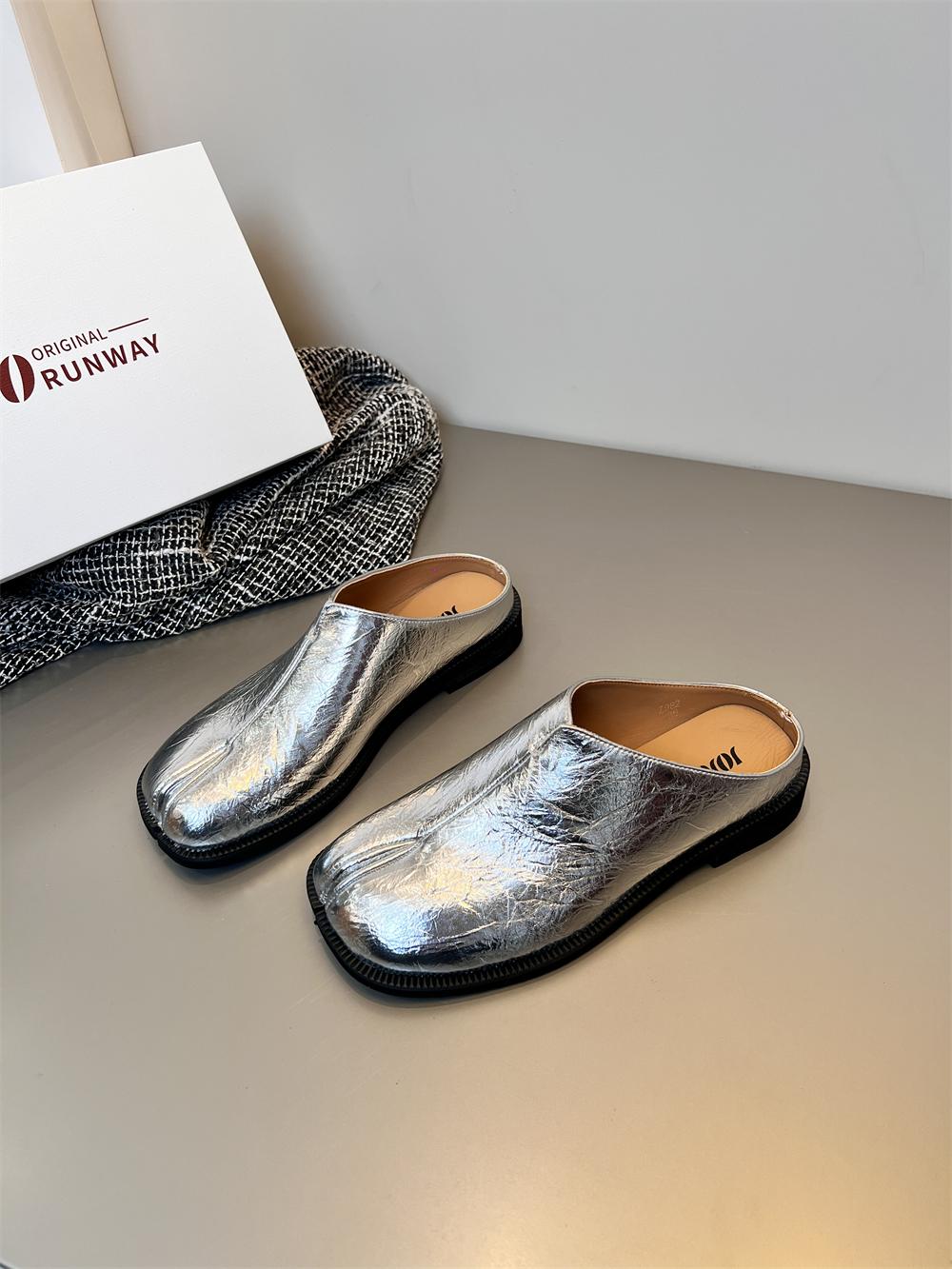 

Мода Bailamos Женские тапочки с раздельным носком Таби Ниндзя Слипоны Балетки с круглым носком Неглубокие Ленивые Лодочки Слингбэки Мюли Обувь Британские Лоферы 35 серебряный